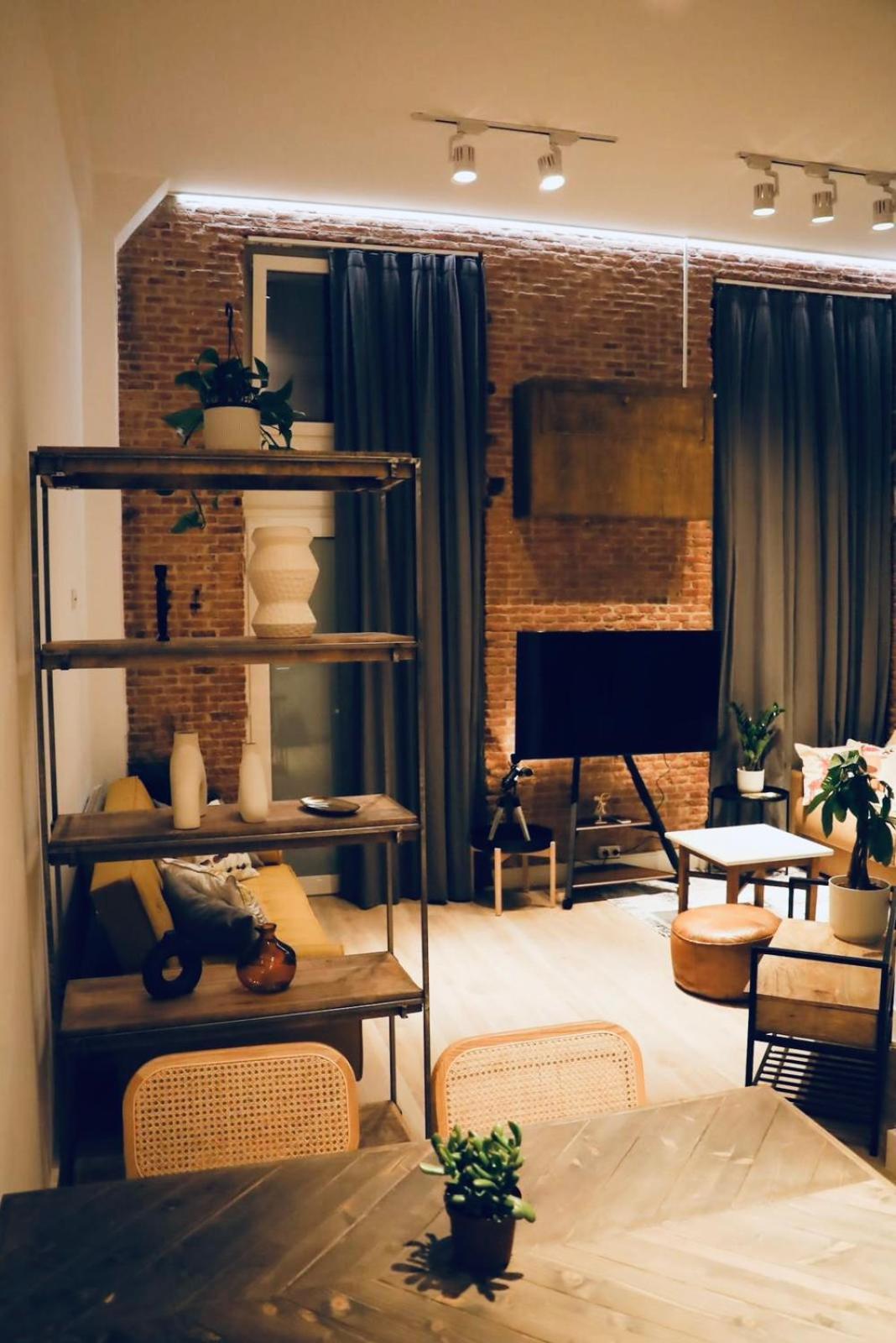 Appartement Unique Nyc Style Loft In The Heart Of Madrid Extérieur photo