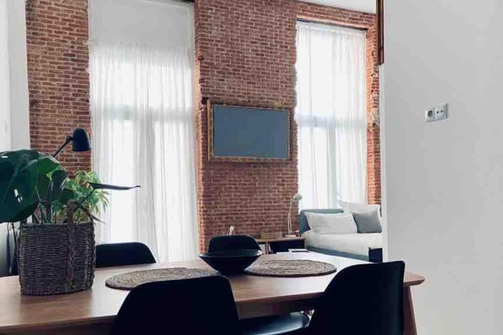 Appartement Unique Nyc Style Loft In The Heart Of Madrid Extérieur photo